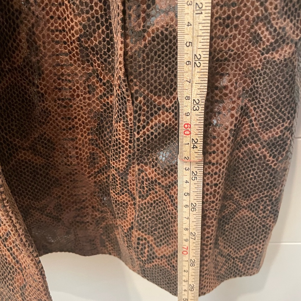 Brown Snake Print Leather 3/4 Coat size medium - Picture 6 of 11